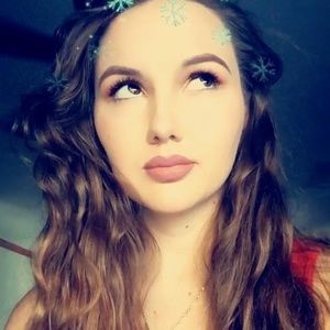 Meet your Posher, Shae